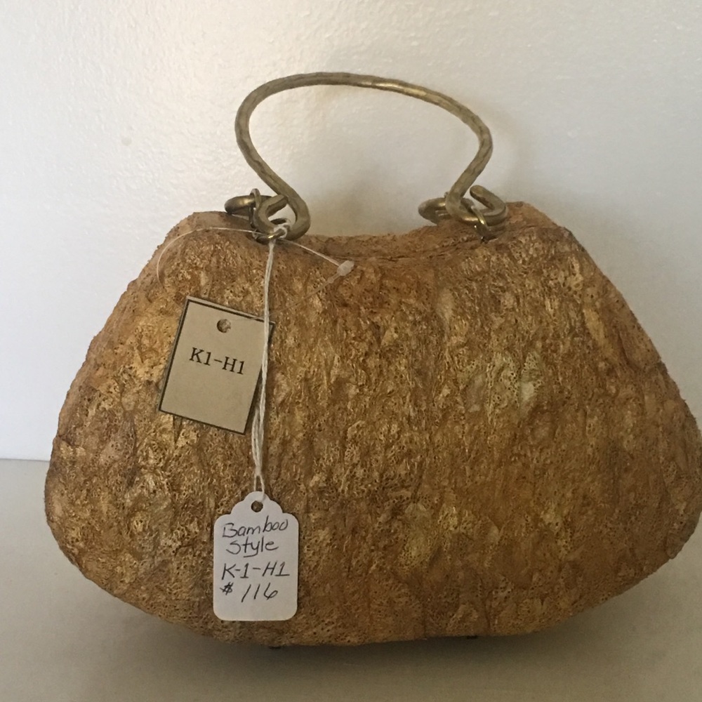 Bamboo clutch
